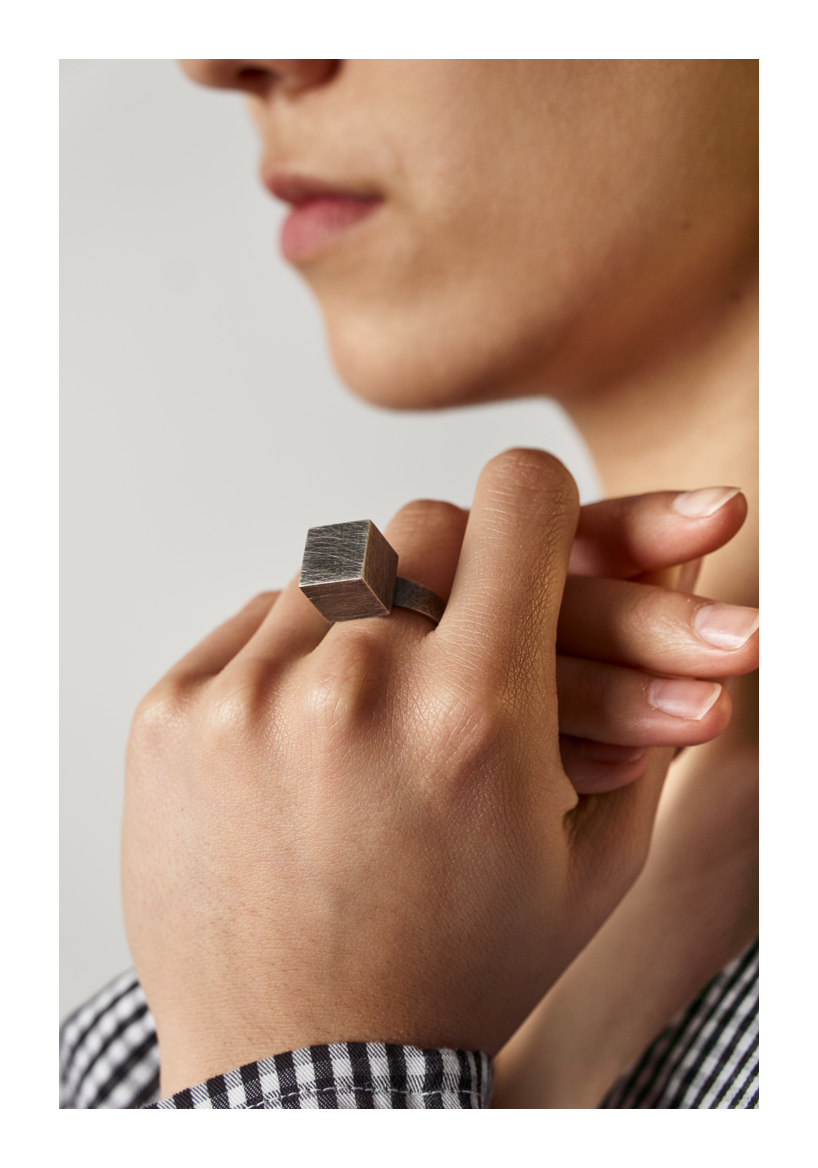 Four Corners Ring (large), sterling silver, 2020, Kate Alterio